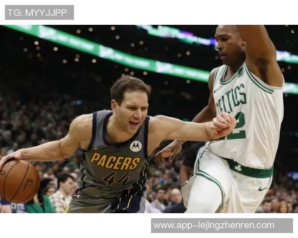 蓝网与绿军激战正酣直播全程回顾精彩瞬间不容错过 蓝网与绿军激战正酣直播全程回顾精彩瞬间不容错过